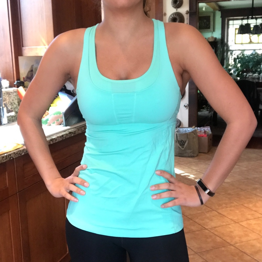 Sz 6 green/ sea-foam lululemon tank, cross back